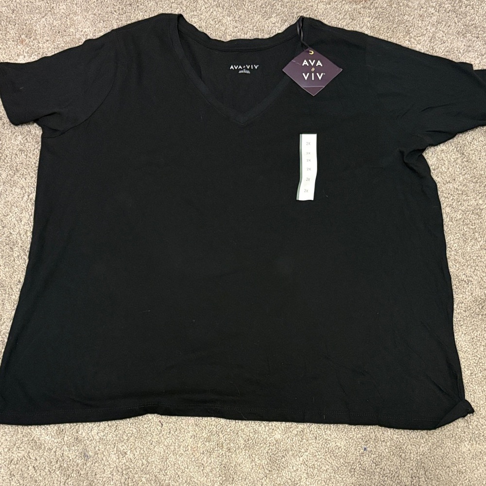Ava & Viv Classic Black V-Neck Tee